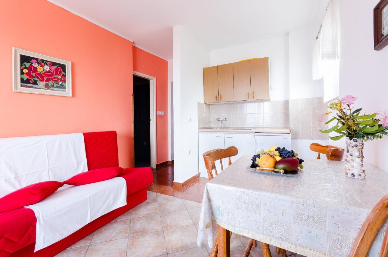 Apartments Sime Лопар Номер фото